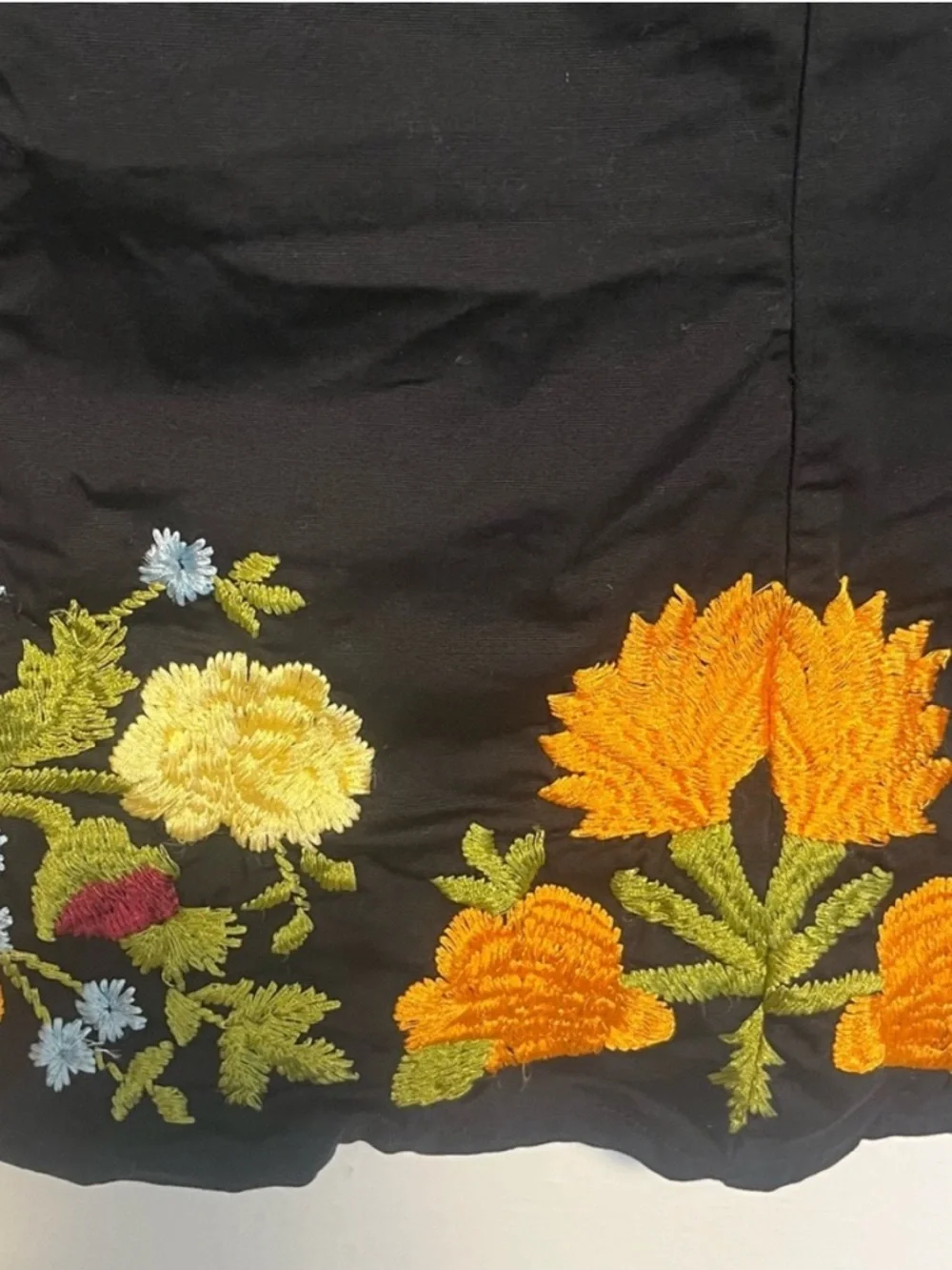 PERSAMAN New York Embroidery Skirt